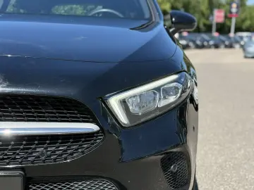 MERCEDES BENZ A200 d/BURMESTER/LEDER//NAVI/CAR PLAY