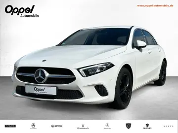 MERCEDES BENZ A180 Progressive NAVI TEMP KEYLESS-GO