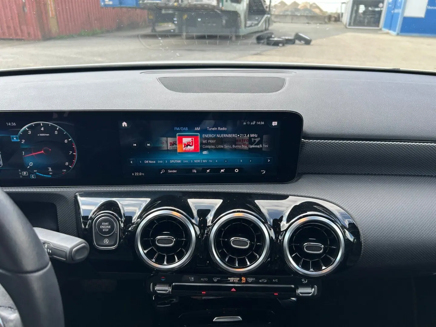 MERCEDES BENZ A180 Progressive NAVI+TEMP+KEYLESS-GO