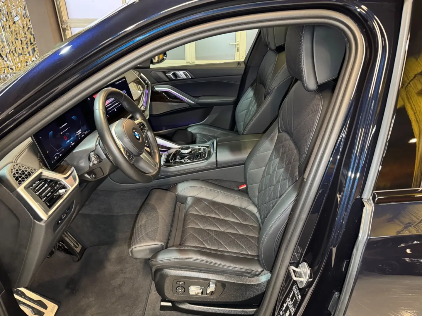X6 40i xD M Sport Pro~PANO SKY~H&K~360~HUD~21