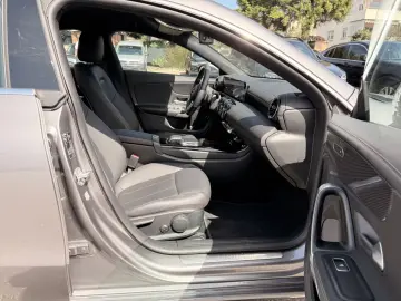 CLA 180 d