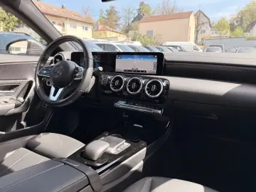 CLA 180 d