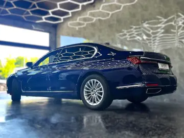 730 Baureihe730 L d xDrive 