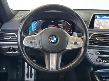 730d xDr M Sport Navi.LED.HuD.Massage.RFK.KomfZg