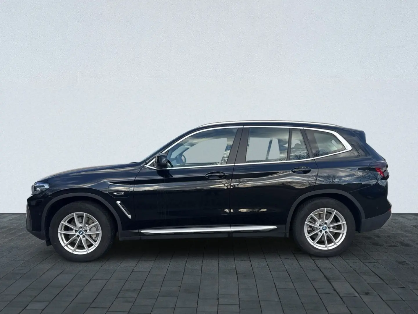X3 xDrive30e LivePlus ParkAssis DAB LED SpoSi