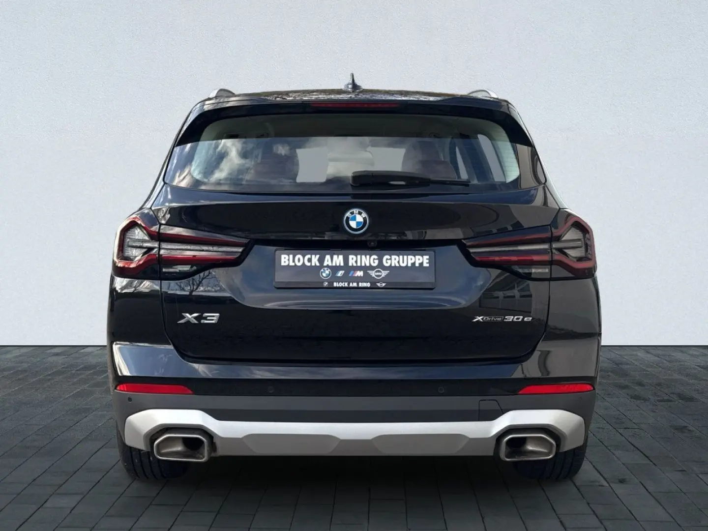 X3 xDrive30e LivePlus ParkAssis DAB LED SpoSi