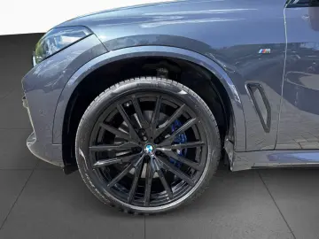 X5 M50i 22
