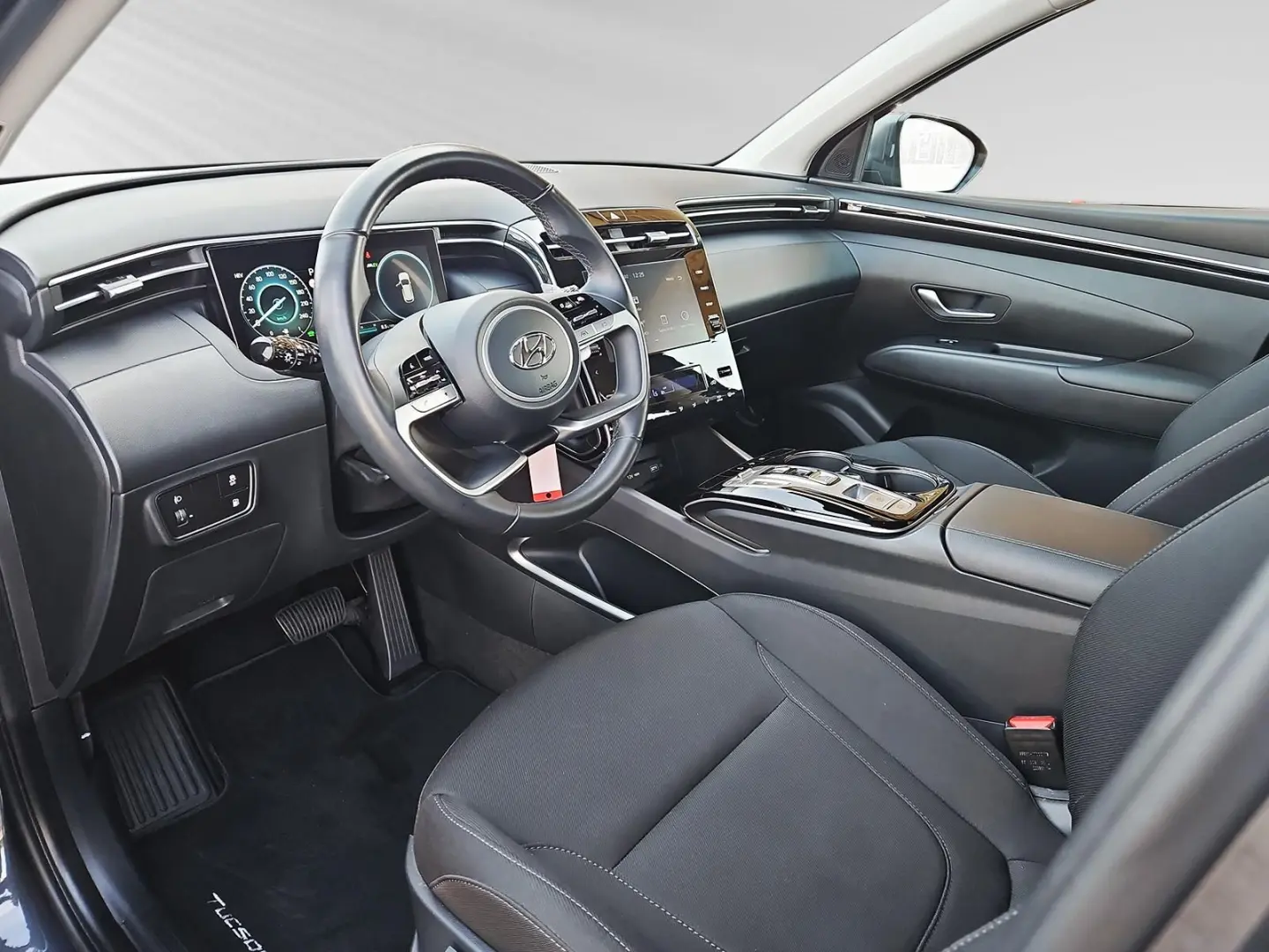 TUCSON Plug-In Hybrid 4WD LED VIRTUAL KAMERA PDC