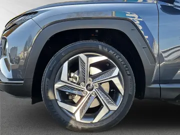 TUCSON Plug-In Hybrid 4WD LED VIRTUAL KAMERA PDC