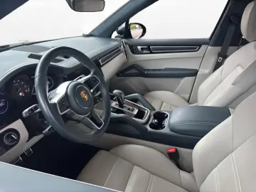 Cayenne GTS Pano RSE Sport-Abgas 21 Zoll