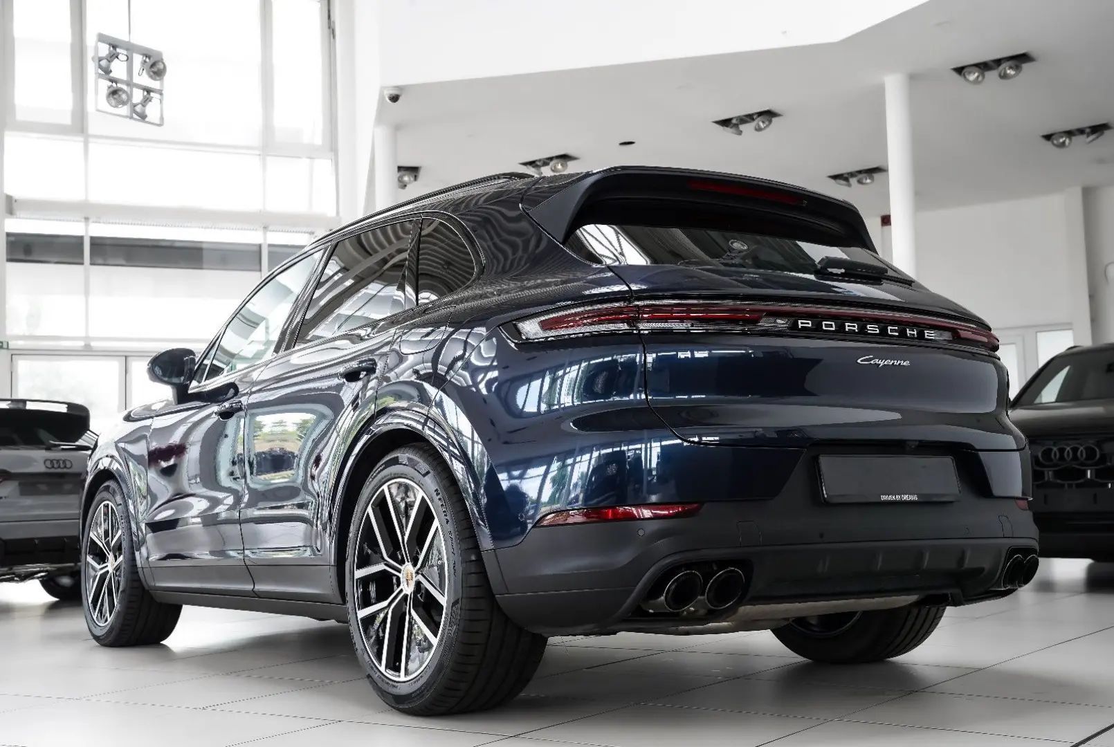 Cayenne E-Hybrid Pano Aero Design BOSE Sport 360