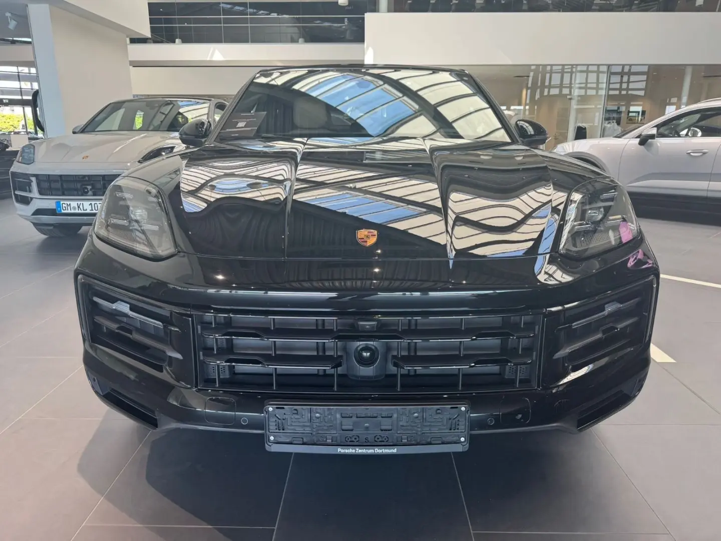 Cayenne COUPE*E-HYBRID*DISTRONIK*LUFTFEDERUNG*