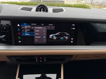 Cayenne COUPE*E-HYBRID*DISTRONIK*LUFTFEDERUNG*