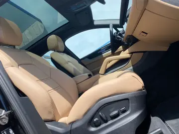 Cayenne COUPE*E-HYBRID*DISTRONIK*LUFTFEDERUNG*