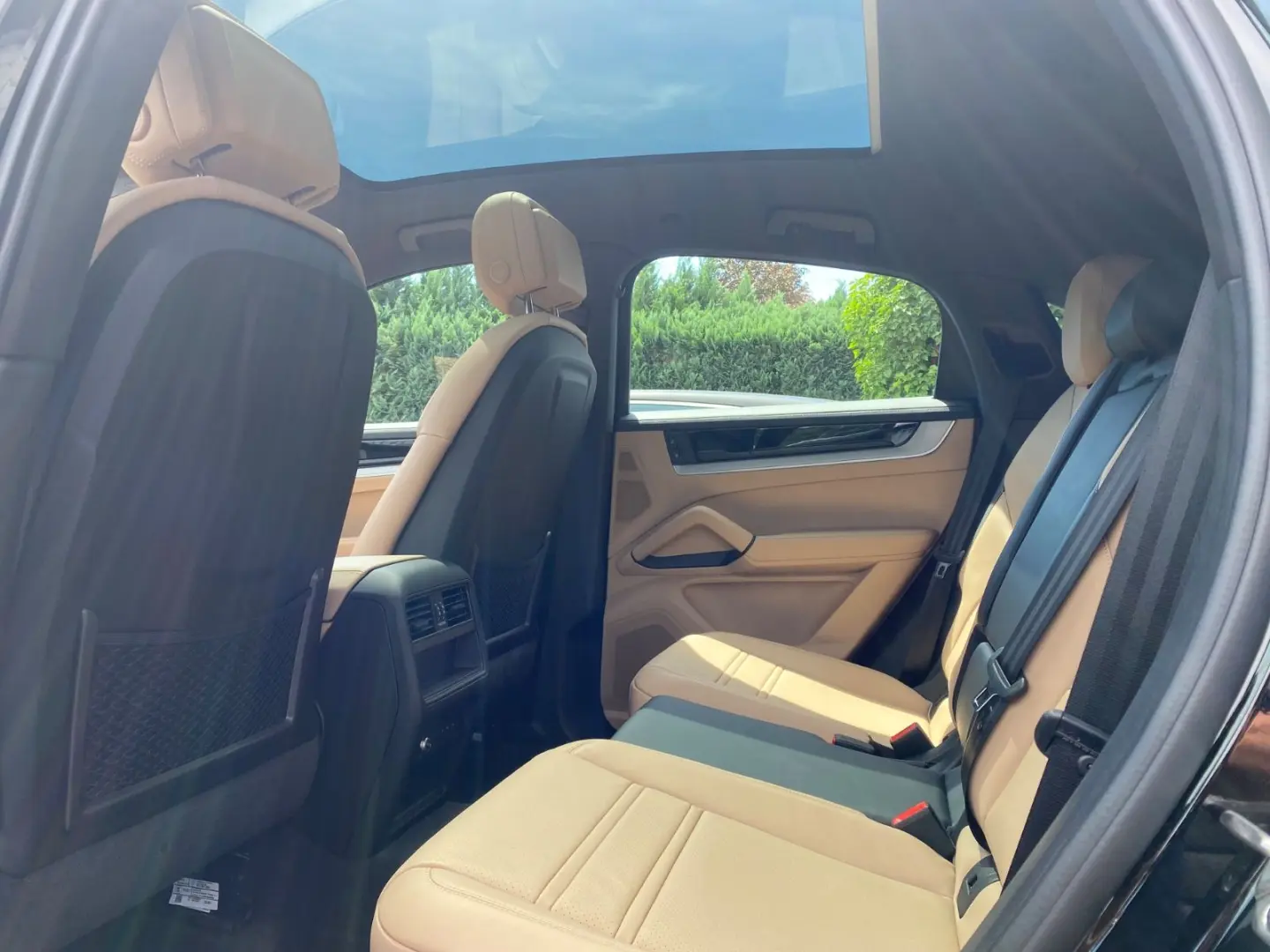Cayenne COUPE*E-HYBRID*DISTRONIK*LUFTFEDERUNG*