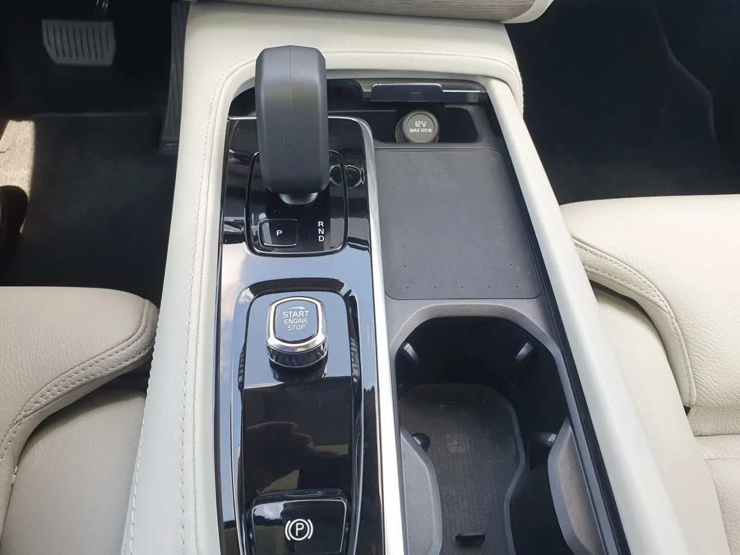 XC90 B5 AWD Ultimate Bright |PANO|LED|AHK|360°