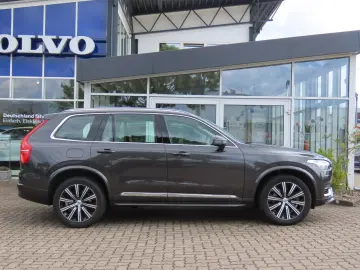 XC90 Ultimate Bright Recharge Plug-In Hybrid AWD