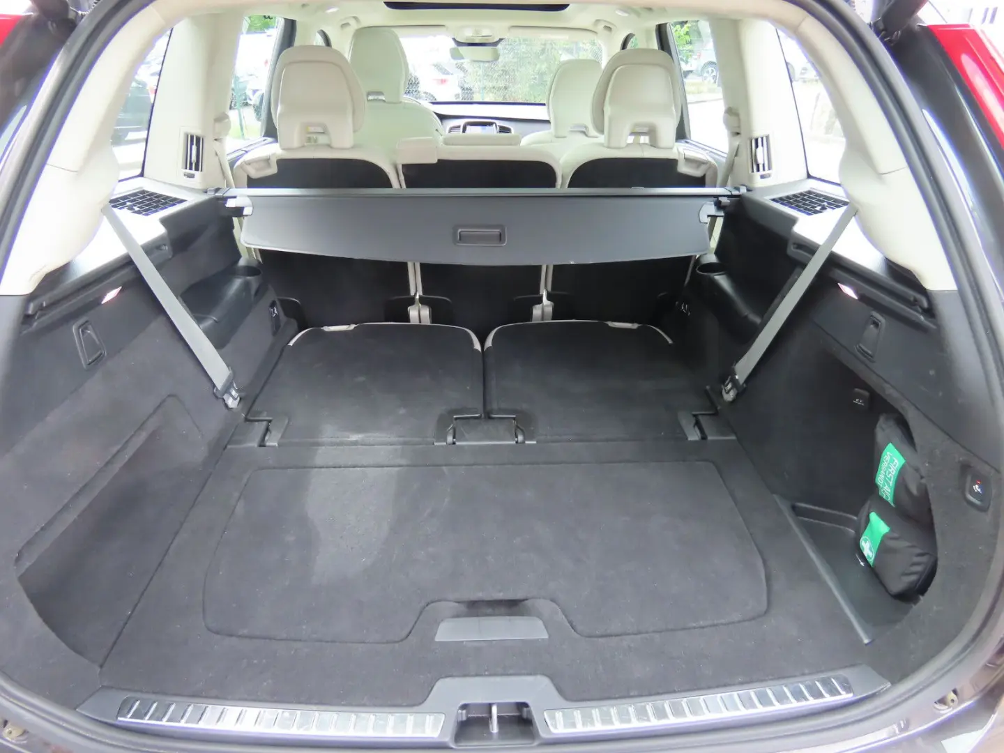 XC90 Ultimate Bright Recharge Plug-In Hybrid AWD