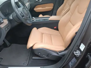 XC60 B5 AWD Inscription Pano/360°/AHK