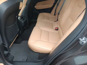 XC60 B5 AWD Inscription Pano/360°/AHK