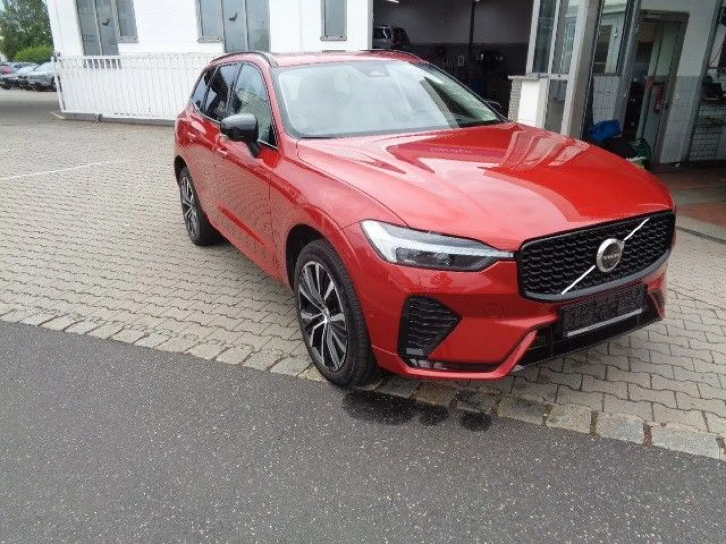 XC60 B5 Ultimate Dark AWD*360°*AHK*KS*SD*MJ.2023