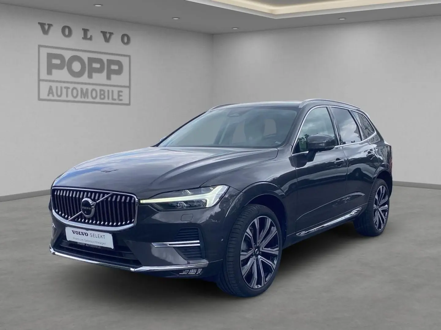 XC60 B5 AWD Ultimate Bright 360 4C HUD PANO STHZ
