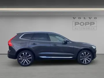 XC60 B5 AWD Ultimate Bright 360 4C HUD PANO STHZ