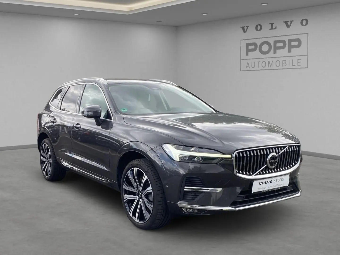XC60 B5 AWD Ultimate Bright 360 4C HUD PANO STHZ