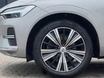 XC60 B5 D Ultimate Bright AWD*AHK*STHZG*Massage*