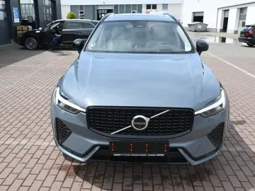 XC60 B4 D Ultimate Dark AWD B&W AHK 360  PANO