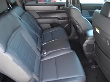 Hyundai SANTA FE 1.6L 252CP 4WD 6AT CALLIGRAPHY 7SEATS