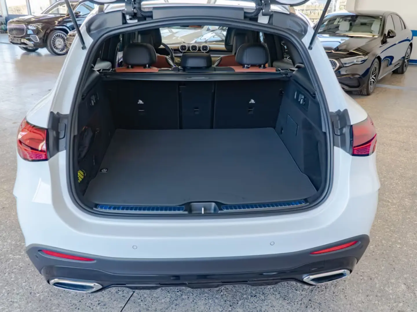 Mercedes-Benz GLC 300 d 4M AMG-Sport/Pano/Burm/AHK