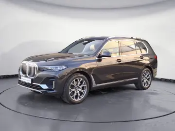 X7 xDrive40d  Sitzlüft Pano Memory Leder LiveCoc