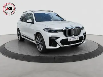 X7 40i M-SPORT 7SITZER SKYLOUNGE LASER STANDHEIZ