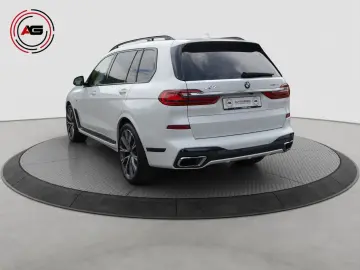 X7 40i M-SPORT 7SITZER SKYLOUNGE LASER STANDHEIZ