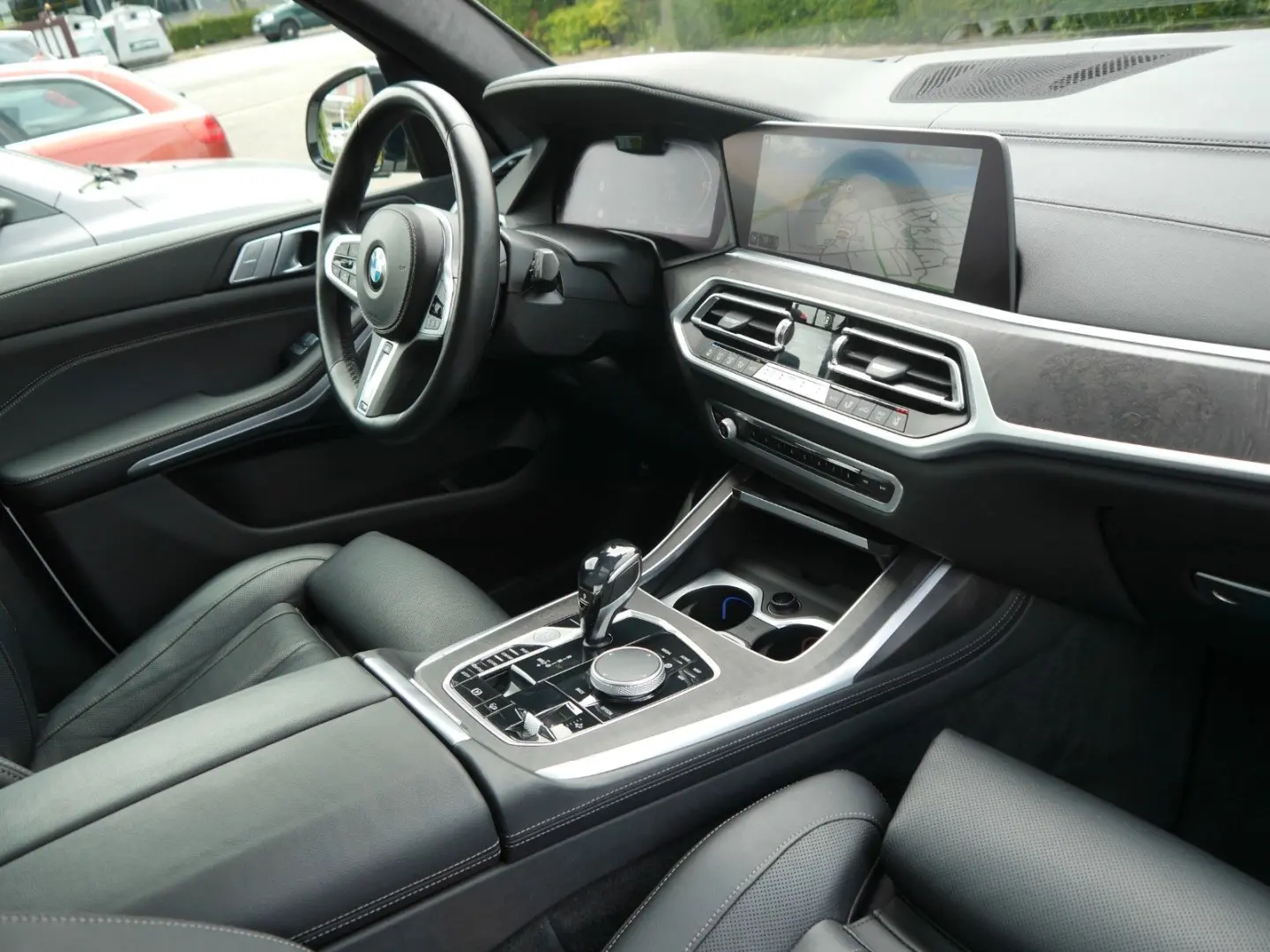X7 40i M-SPORT 7SITZER SKYLOUNGE LASER STANDHEIZ