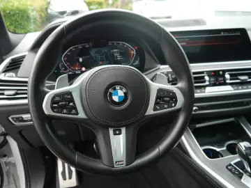 X7 40i M-SPORT 7SITZER SKYLOUNGE LASER STANDHEIZ