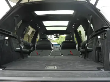 X7 40i M-SPORT 7SITZER SKYLOUNGE LASER STANDHEIZ