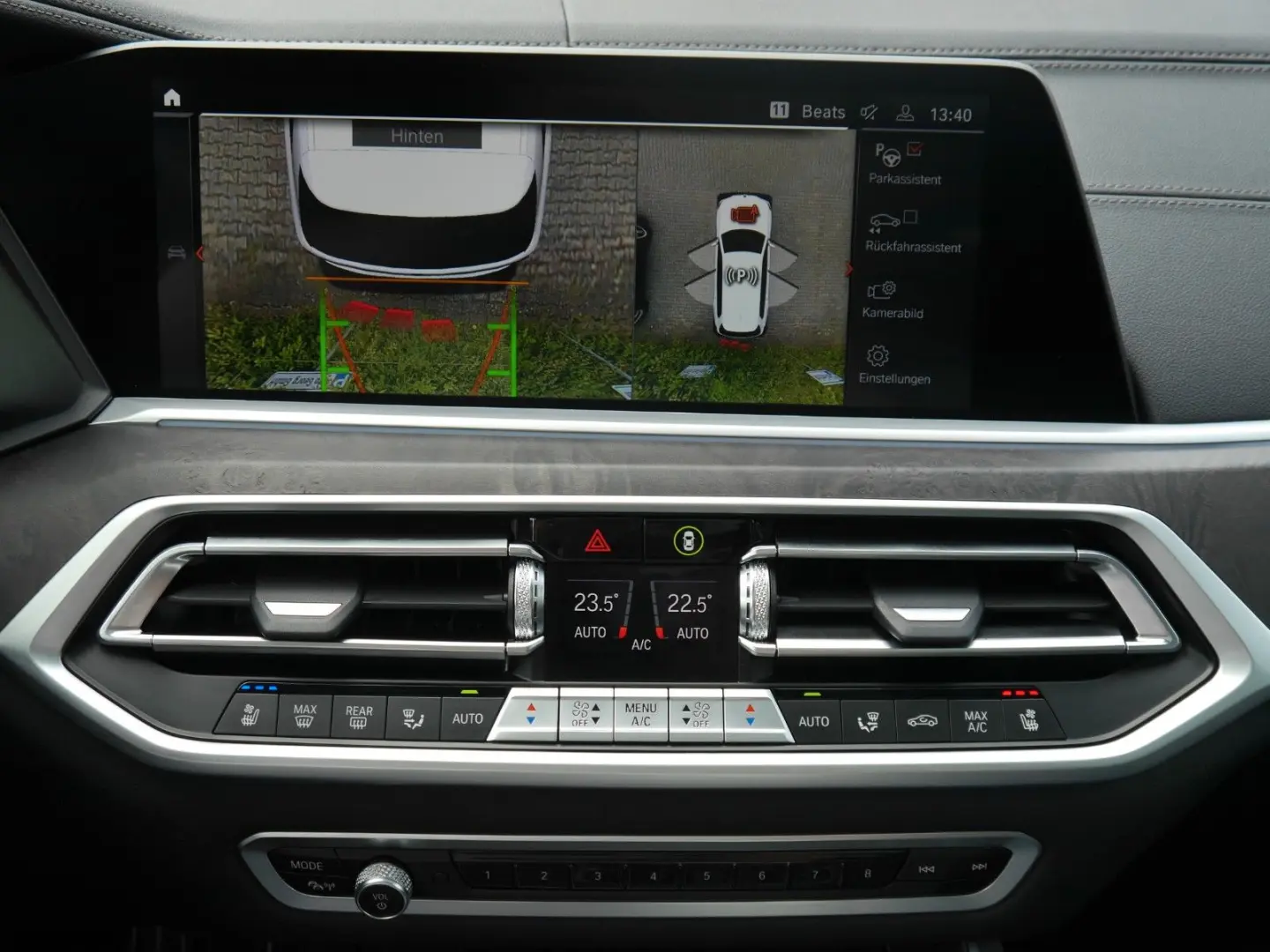 X7 40i M-SPORT 7SITZER SKYLOUNGE LASER STANDHEIZ