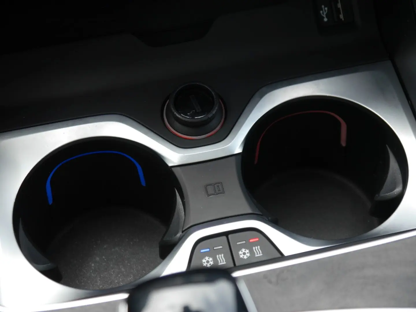 X7 40i M-SPORT 7SITZER SKYLOUNGE LASER STANDHEIZ
