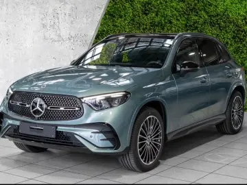 Mercedes-Benz GLC 300 d 4M AMG Line  AHK KeyGo Pano
