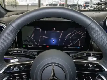 Mercedes-Benz GLC 300 d 4M AMG Line *AHK*KeyGo*Pano