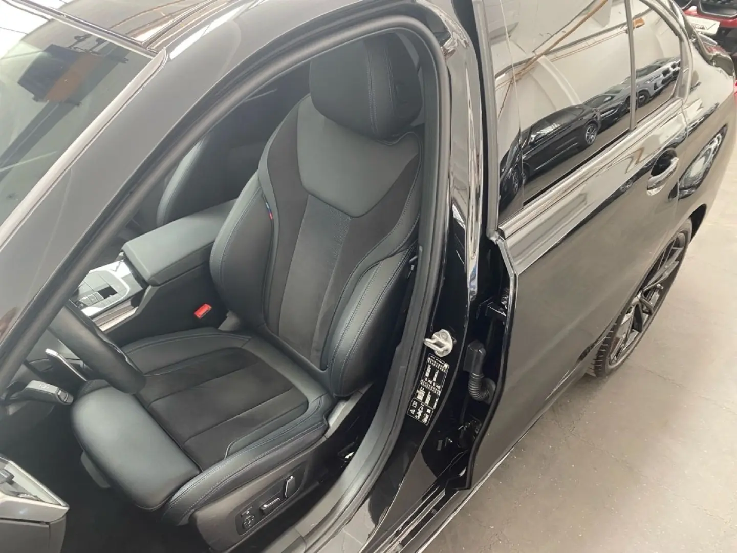 320d xDrive Lim. M Sport GSD DA Pro H/K AHK STH
