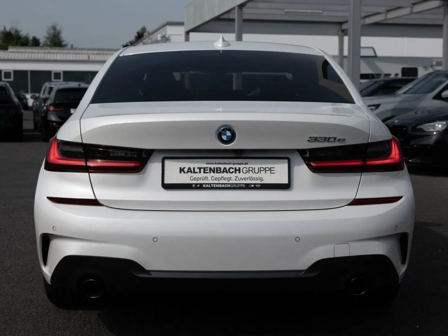 330e M-Sport HUD LASER LED W-LAN NAVI HGSD H/K