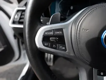 330e M-Sport HUD LASER LED W-LAN NAVI HGSD H/K