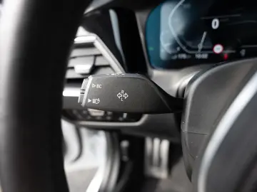330e M-Sport HUD LASER LED W-LAN NAVI HGSD H/K