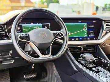 VW Touareg V6 TDI Style 231CP DSG 4Motion
