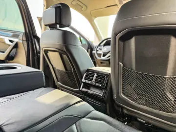 VW Touareg V6 TDI Style 231CP DSG 4Motion
