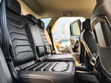 VW Touareg V6 TDI Style 231CP DSG 4Motion