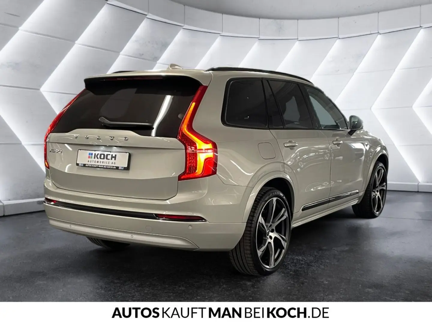 XC90 T8 Recharge AWD Inscr.PANO AHK ACC BLIS H&K
